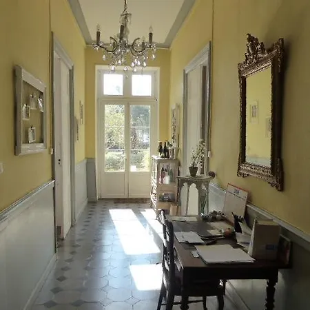 Frühstückspension La Maison Des Palmiers Homps (Aude)
