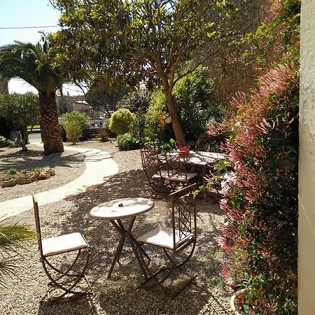 La Maison Des Palmiers Frühstückspension *