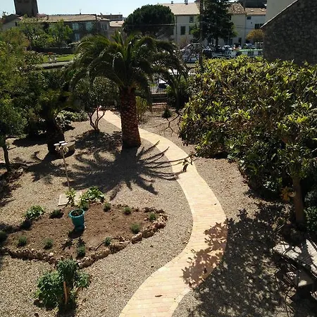 Bed & Breakfast La Maison Des Palmiers
